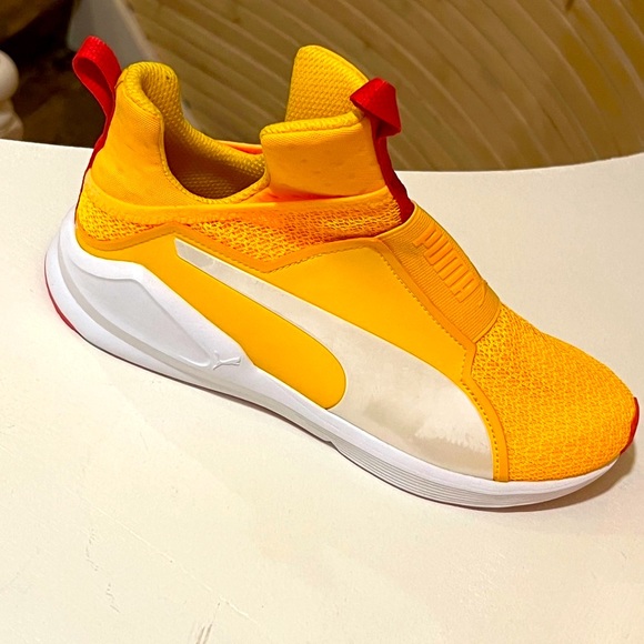 Puma women’s sneakers - Picture 4 of 9